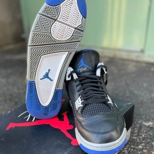 Air Jordan 4 Alternate Motorsport